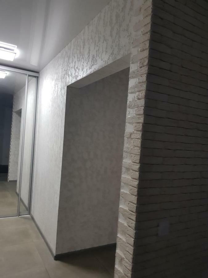 Стильные Аппартаменты На Новых Домах Harkiv Exterior foto